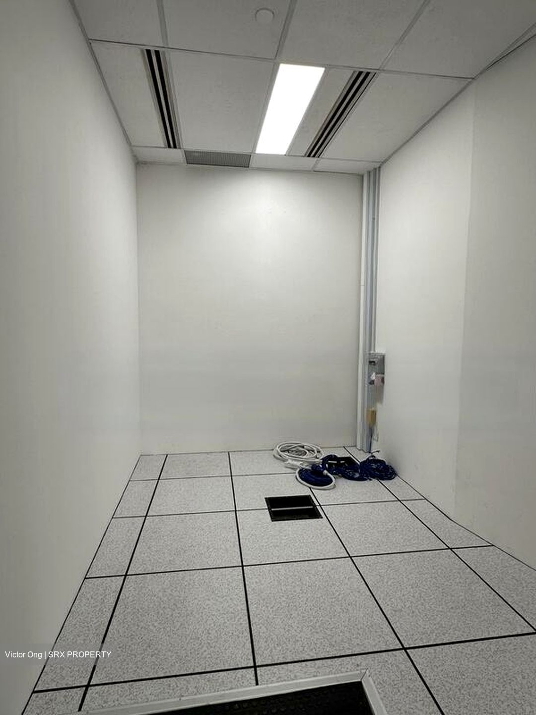 Abi Plaza (D2), Office #485709231